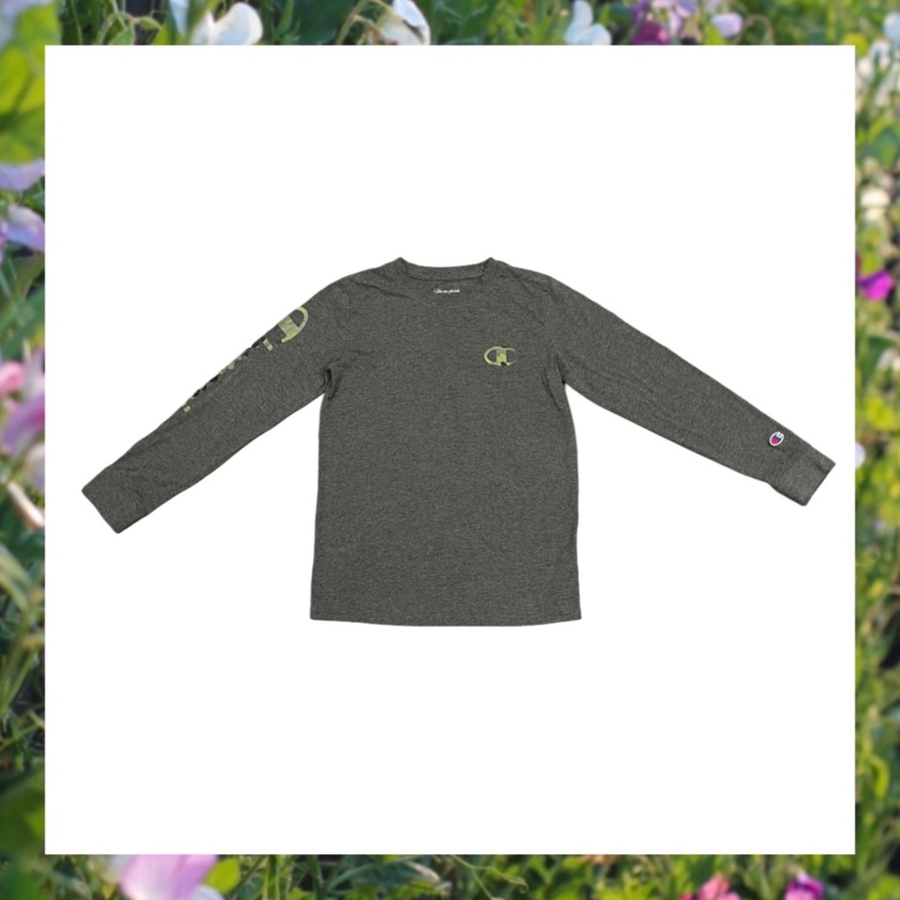 CHAMPION Boy's Gray Long Sleeve Tee with Green Camo Accents LIKE NEW